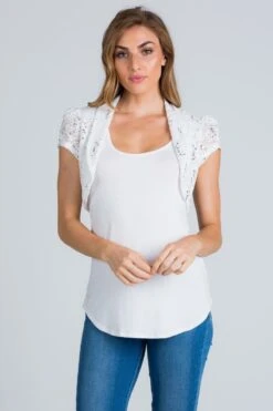La Scala 11251 Short Sleeve Lace Jacket(La Scala 11251 Short Sleeve Lace Jacket) -Discount Dress Shops 11251 white