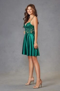 Juliet JT940R Dress V-Neck Leaf Lace Corset Bodice Satin Skirt(Juliet Jt940r Dress V Neck Leaf Lace Corset Bodice Satin Skirt) 16 Juliet JT940R Dress V-Neck Leaf Lace Corset Bodice Satin Skirt(Juliet Jt940r Dress V Neck Leaf Lace Corset Bodice Satin Skirt) -Discount Dress Shops 940RE 5