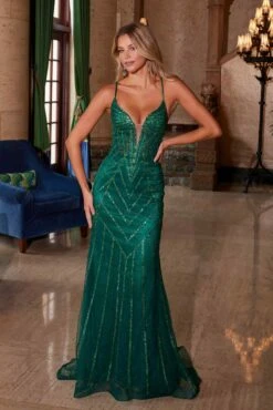 Nox Anabel C1632 Applique Tulle Gown Lace-Up Back Dress(Nox Anabel C1632 Applique Tulle Gown Lace Up Back Dress) -Discount Dress Shops C1632EMERALD 6