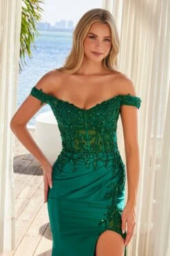 Nox Anabel C1647 Satin Sweetheart Off-Shoulder Sheer Boned Bodice Dress(Nox Anabel C1647 Satin Sweetheart Off Shoulder Sheer Boned Bodice Dress) -Discount Dress Shops C1647EMERALD 3