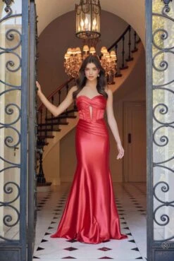 Nox Anabel T1500 Dress Satin Strapless Floor Length Keyhole Bodice(Nox Anabel T1500 Dress Satin Strapless Floor Length Keyhole Bodice)