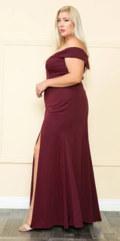 Lindas W1118 Long Plus Size Heavy Jersey Off The Shoulder Gown(Lindas W1118 Long Plus Size Heavy Jersey Off The Shoulder Gown) -Discount Dress Shops W1118Burgundy 10